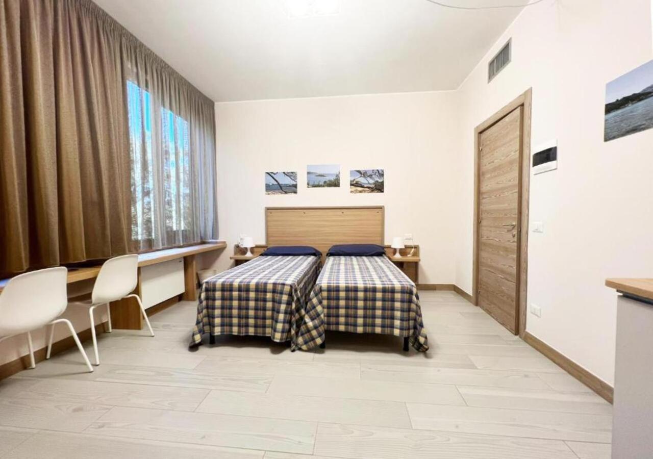 Sissi Comfort Rooms Foresteria Lombarda Monza Kültér fotó